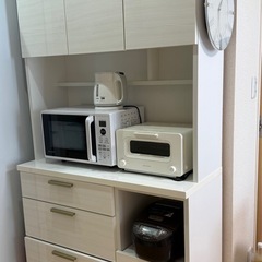 ニトリ　食器棚の画像