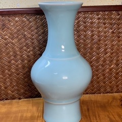 配送可能　青磁 花器 在銘　作家物 花瓶 花入 茶道具　華道具　骨董　古玩　古董　アンティーク　古道具　良品の画像
