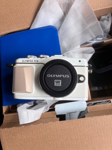 一眼レフカメラ
OLYMPUS PEN Lite E-PL7