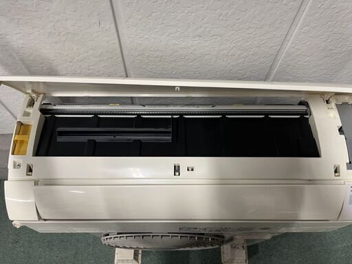 HITACHI 日立 ルームエアコン 白くまくん 2.2kw 主に6畳用 RAS-G22J(W) 2019年製