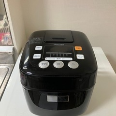 炊飯器の画像