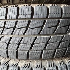 JMS０９５　🌟タイヤ安く譲ります🌟中古スタッドレスタイヤ🚗１９５/６５R１５の画像