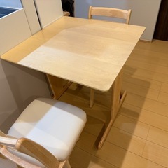 ダイニングテーブルセットの画像