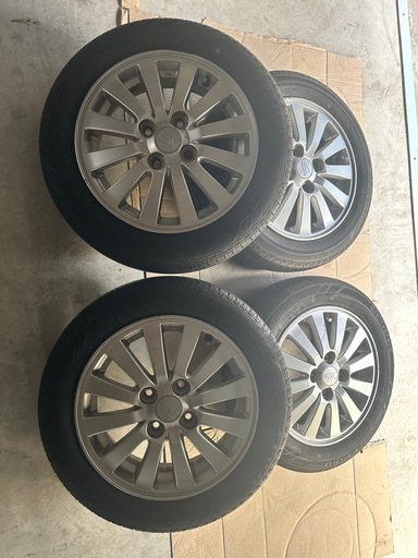 ダイハツ純正アルミホイールセット