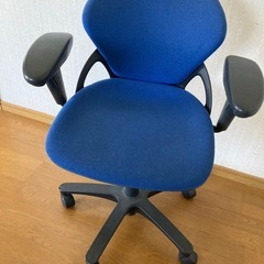 無料　イトーキオフィスチェア椅子の画像
