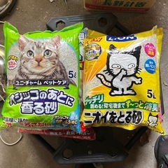 猫砂　ネコ砂　6袋の画像