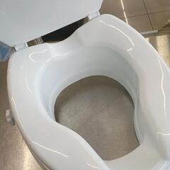 0818-196 PEPE　補高便座　介護用品　未使用の画像