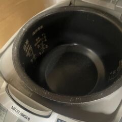 リサイクルショップどりーむ荒田店　No3947 炊飯器　三菱　２０１１年製　５合炊き　動作確認OK♪の画像