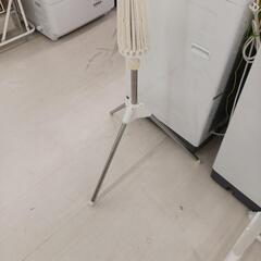 【ドリーム尾浜店】室内物干し　WH　※使用感あり　高さ(H)--cm× 幅(W)--cm× 奥行(D)--cmの画像