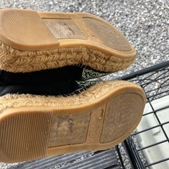 guess ビーズ厚底シューズ　35インチの画像