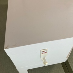 テレビ台の画像
