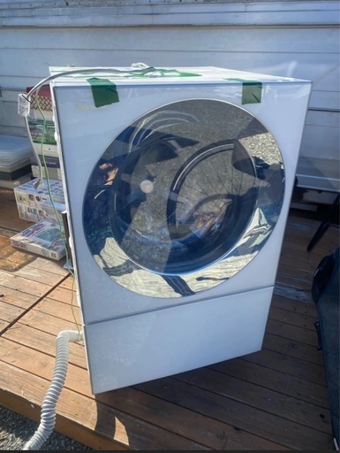 Panasonicのドラム式洗濯機、モデルVGT1100