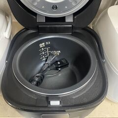 リサイクルショップどりーむ荒田店　No4366 炊飯器　タイガー　２０２３年製　３合炊き　高年式♪　美品♪の画像