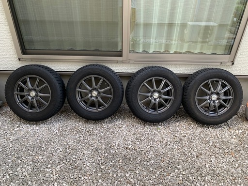 16インチ　スタッドレスタイヤ　アルミホイール付