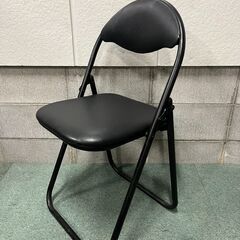 折りたたみ パイプ椅子 黒 幅44cm×奥行50cm×高さ81cm（座高48cm）の画像