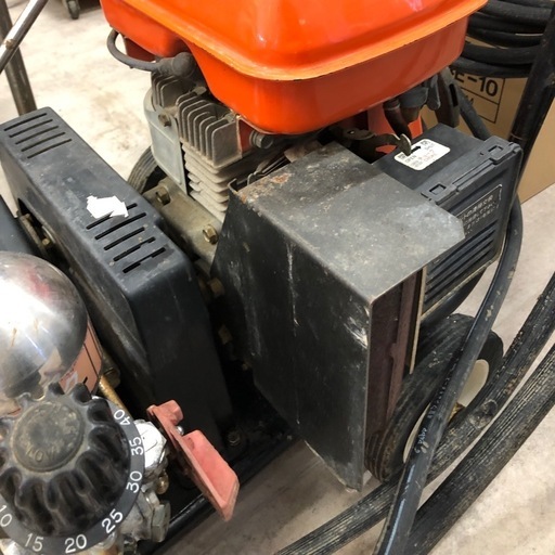 【店頭お渡し限定】（25-8-4）エンジン式動力噴霧機　マルヤマ・クボタ　※要現状確認