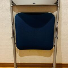 【美品】UCHIDA 内田洋行　折り畳み会議パイプ椅子をお譲りいたします。の画像