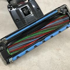 HITACHI 日立 コードレス掃除機 PV-BF700 2018年製 箱付き 動作品 25h菊DOの画像