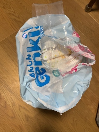 Genki  オムツ　パンツタイプM