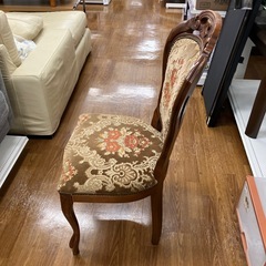 ダイニングチェア　アンティーク調　※座面裏破れあり　【トレファク　川越店】の画像
