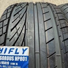 285/45R19　2本　ハイフライ　ラベル付き未使用　BMW　X5、X6などにの画像