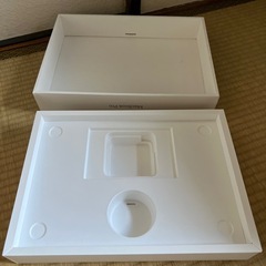 MacBookproの箱だけの画像
