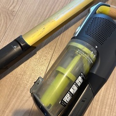 サーキュレーター　と、　スティックそうじき掃除機の画像