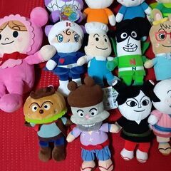 アンパンマンとキャラクターぬいぐるみ28点セットの画像