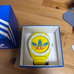 adidas時計の画像