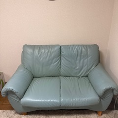 【無料】ソファ差し上げますの画像