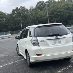 【ハイブリッド⭐️】ホンダ フィットハイブリッド ETC、バックカメラの画像