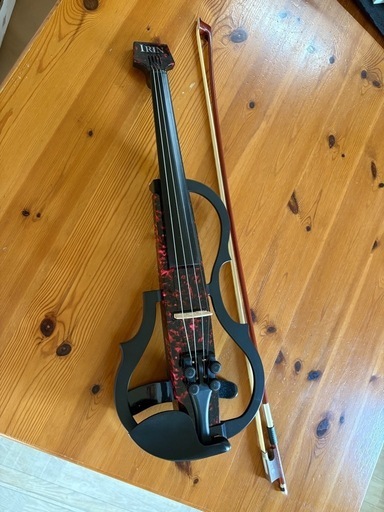 エレクトリックバイオリン