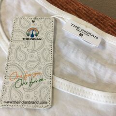 【Tシャツ女性】THE INDIAN brand Tシャツ 未使用品 Sサイズ インド人 Made In India タイガー 半袖の画像