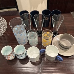 食器
の画像