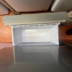 AQUA冷蔵庫19年272L 3ドア　右開き　仙台市内無料配達の画像