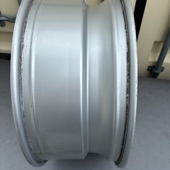 ゴーストライン　8.5j ホイール　1本の画像
