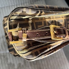FENDIの画像
