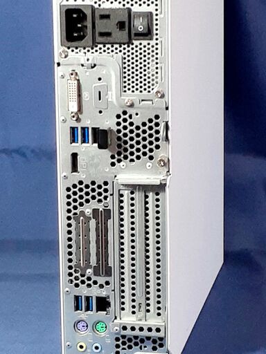 受付終了しました。パソコン No.14 Fujitsu富士通/Core-i5-第8世代/Win11 Pro 64bit 24H2/メモ
