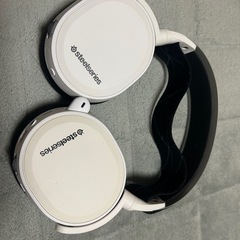 SteelSeries  Arctis 7 ゲーミングヘッドフォン  無線 の画像