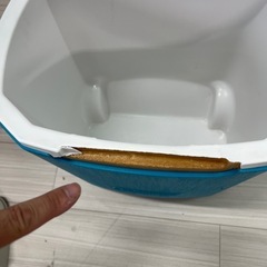【訳あり処分価格】クーラーボックスキャスター付き、の画像