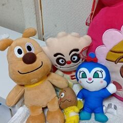 アンパンマンとキャラクターいろいろ14点セットの画像