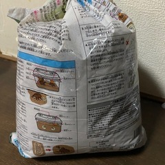 カブトムシ、クワガタのマットの画像