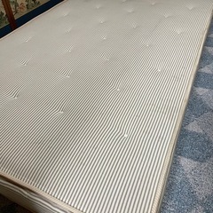 マットレス　セミダブルの画像