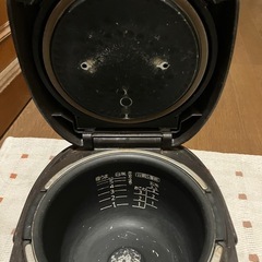 炊飯器の画像