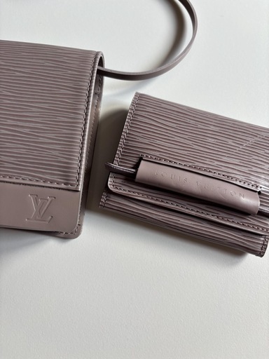 【値下げ中】Louis Vuitton エピレザー クラッチバッグ