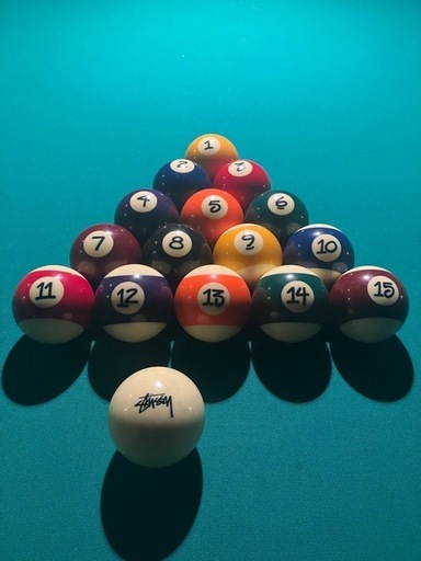 ステューシー　ビリヤード　玉