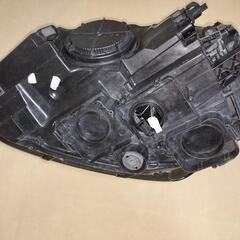 フォルクスワーゲン・ゴルフ7ヘッドライトの画像