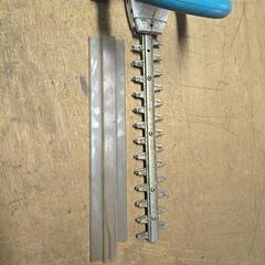 マキタ　ヘッジトリマー350mm　23日までの画像