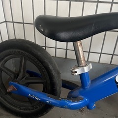 子供　ストライダーの画像