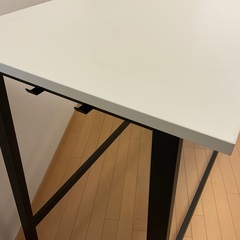 IKEA MITTZÖN 会議用テーブル（ホワイト／ブラック）ほぼ未使用／小傷あり／引き取り歓迎の画像